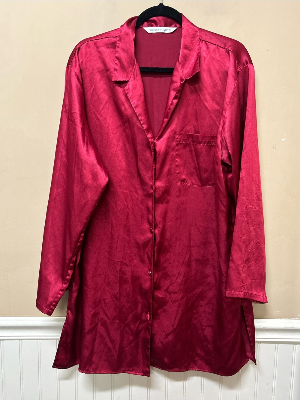 Victoria’s Secret Satin Nightshirt Size Large Red Vintage - Picture 1 of 6